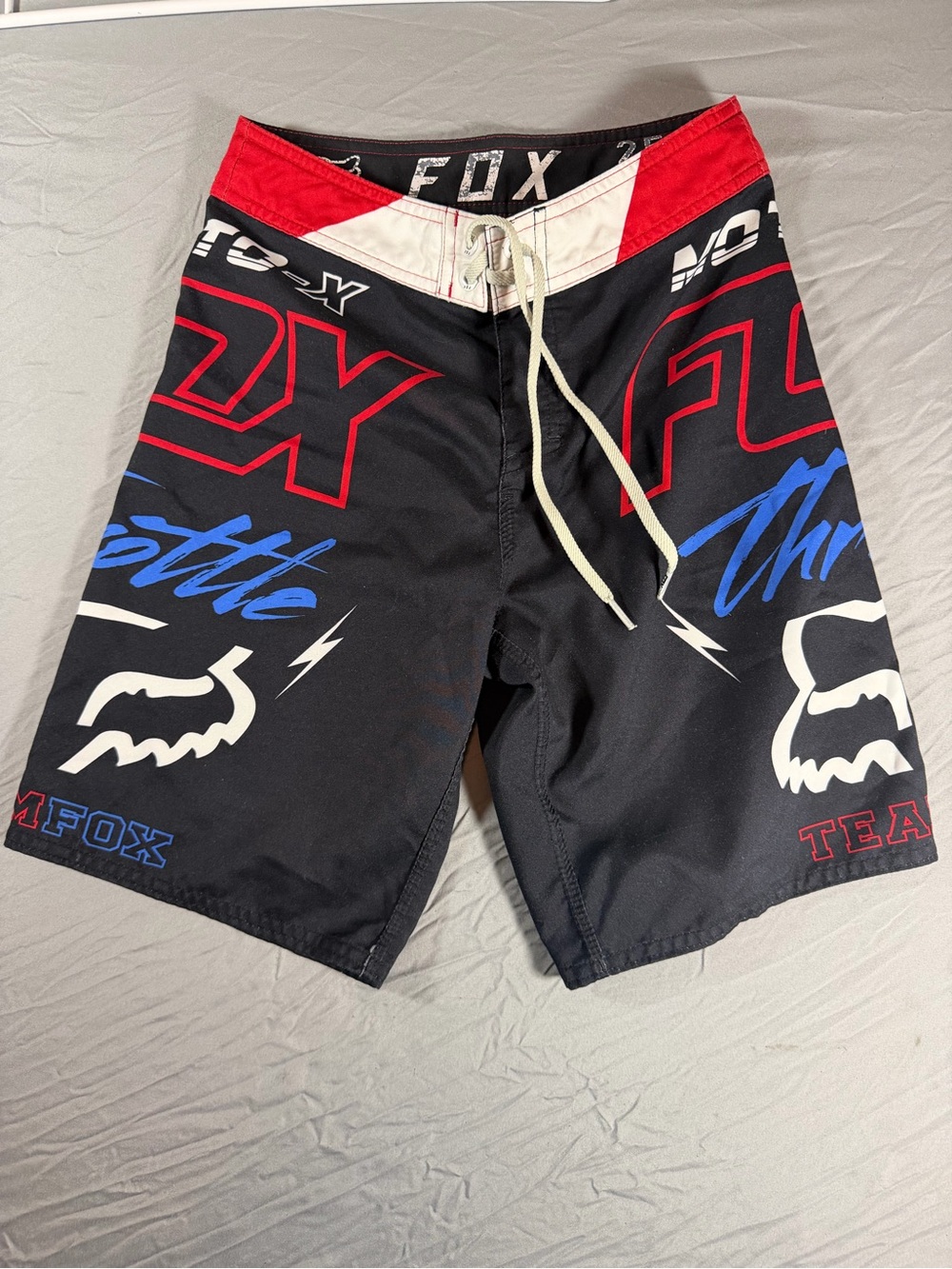 Fox Racing Throttled Youth Boys Board shorts Black Size 25